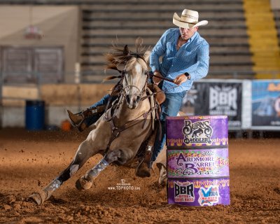 14_Dylan_Spin_Kim_Kar_Dashin_AQHA_Ardmore.Barrel.Classic.25_2114_DSC05142.jpg